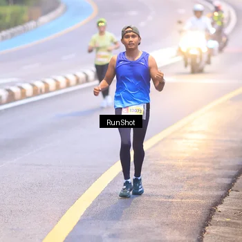 Runner Photo 7019365