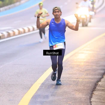 Runner Photo 7019373