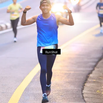 Runner Photo 7019378