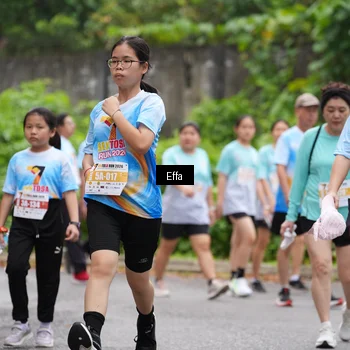 Runner Photo 7019417
