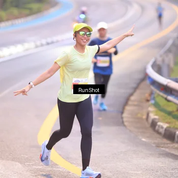 Runner Photo 7019434