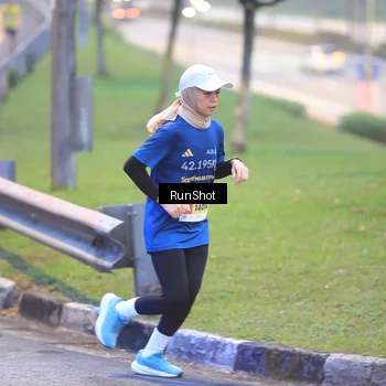 Runner Photo 7019485