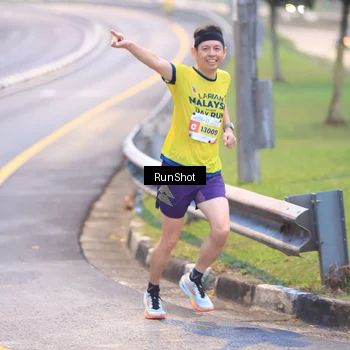 Runner Photo 7019528