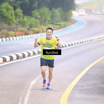 Runner Photo 7019538