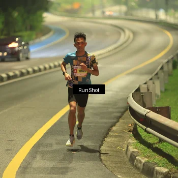 Runner Photo 7019557
