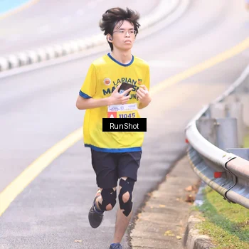 Runner Photo 7019602