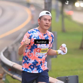 Runner Photo 7019681
