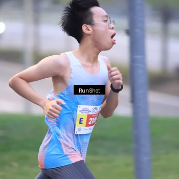 Runner Photo 7019702