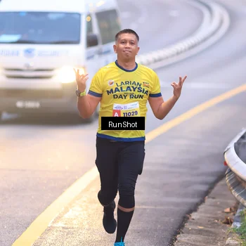 Runner Photo 7019717