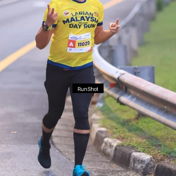 Runner Photo 7019734