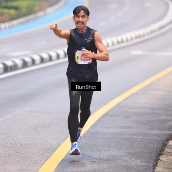 Runner Photo 7019769