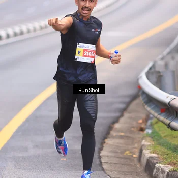 Runner Photo 7019774