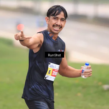 Runner Photo 7019803