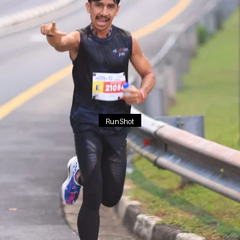 Runner Photo 7019806