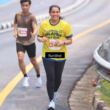 Runner Photo 7019834