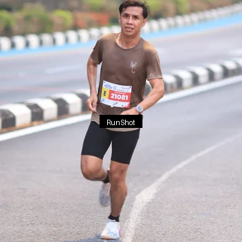 Runner Photo 7019848