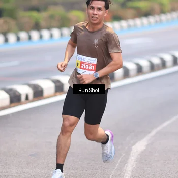 Runner Photo 7019861