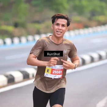 Runner Photo 7019882