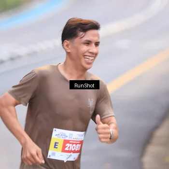 Runner Photo 7019892
