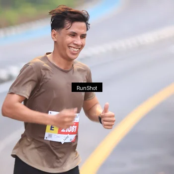 Runner Photo 7019893