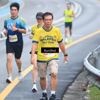 Runner Photo 7019906