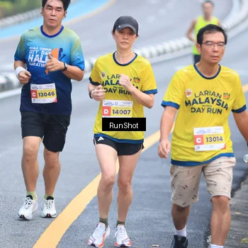 Runner Photo 7019914