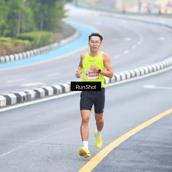 Runner Photo 7019976