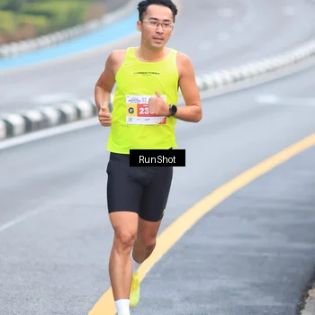 Runner Photo 7019997