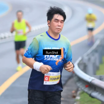 Runner Photo 7020004
