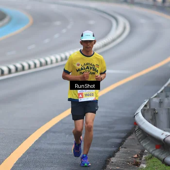 Runner Photo 7020017