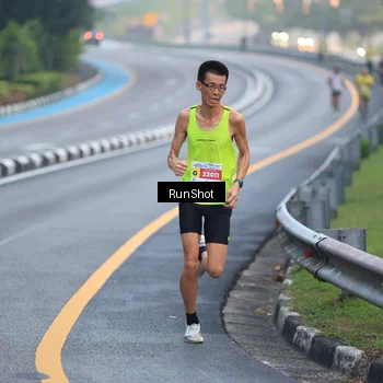 Runner Photo 7020059