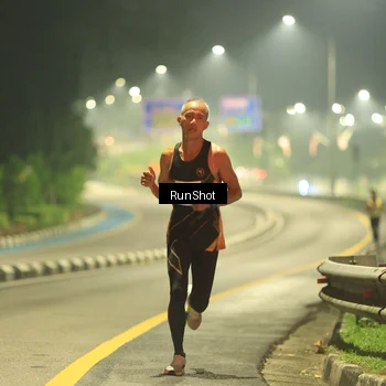 Runner Photo 7020065