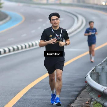 Runner Photo 7020114