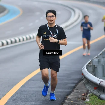 Runner Photo 7020121