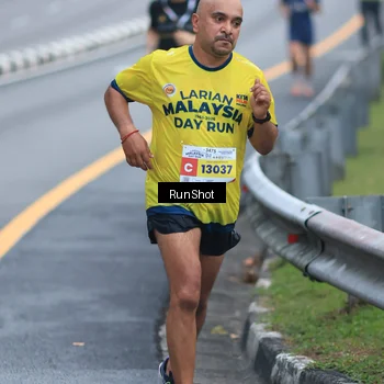 Runner Photo 7020134