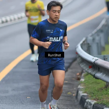 Runner Photo 7020138