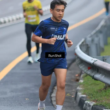 Runner Photo 7020141