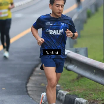 Runner Photo 7020148