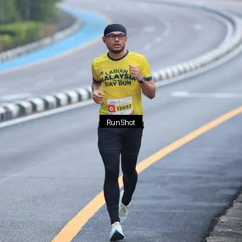 Runner Photo 7020149