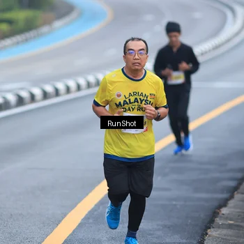 Runner Photo 7020173