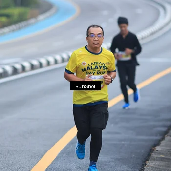 Runner Photo 7020175