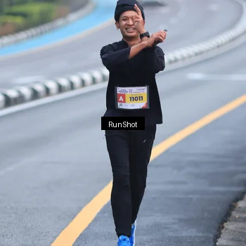 Runner Photo 7020203