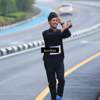 Runner Photo 7020204