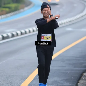 Runner Photo 7020208