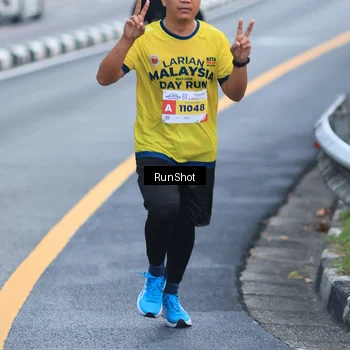 Runner Photo 7020215