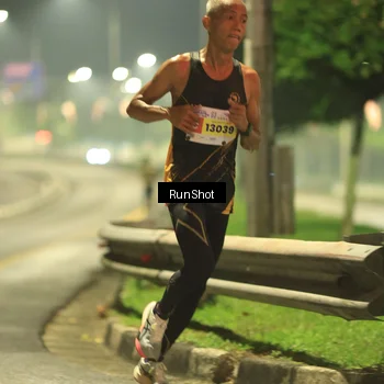 Runner Photo 7020246