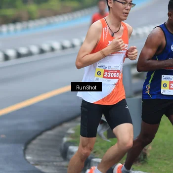 Runner Photo 7020256