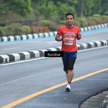Runner Photo 7020264