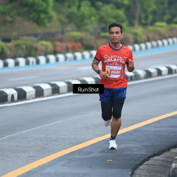 Runner Photo 7020270