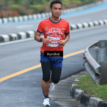 Runner Photo 7020279